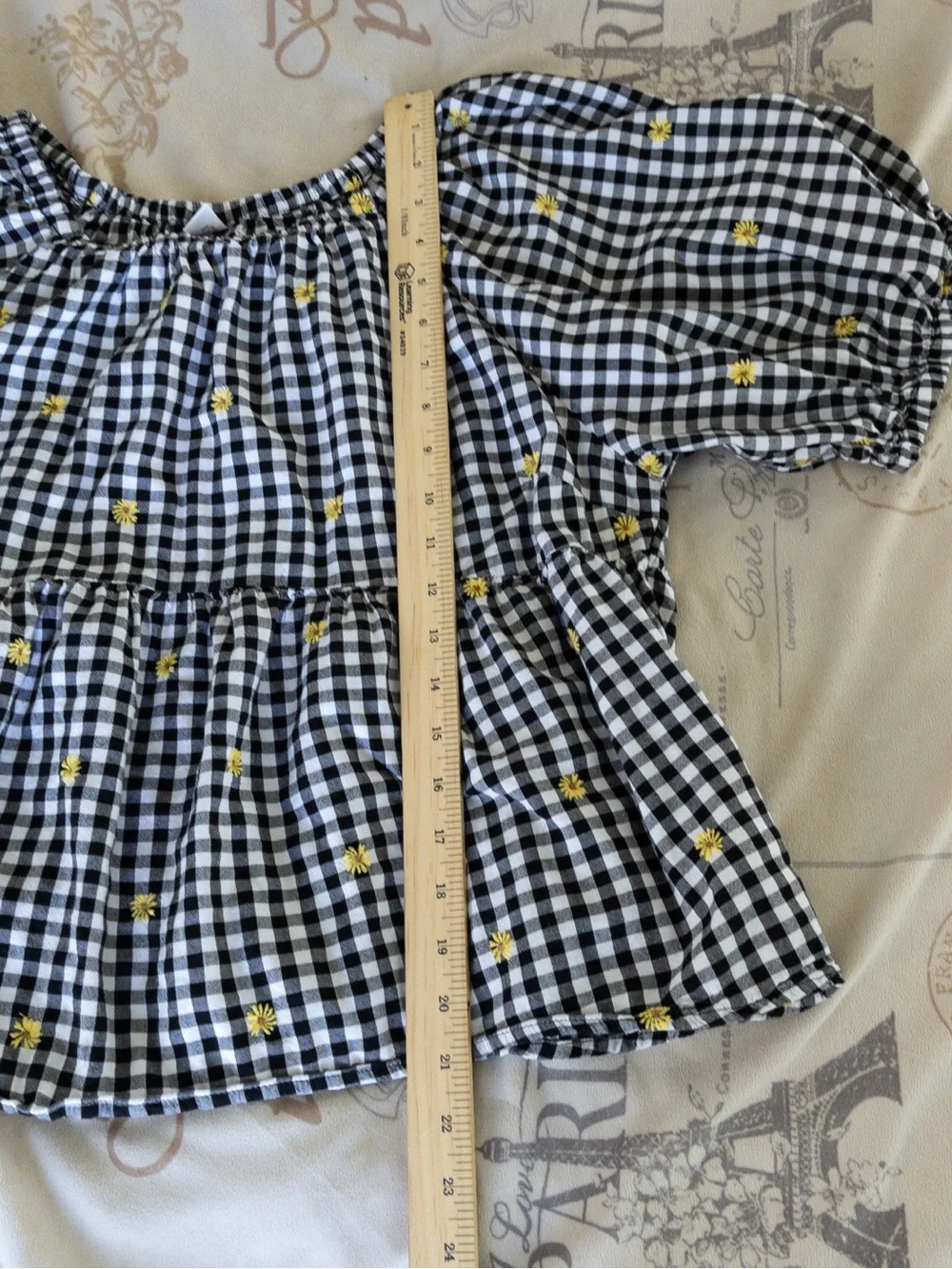 Old Navy Black & White Gingham Checkered Embroidered Daisy Babydoll Blouse Large